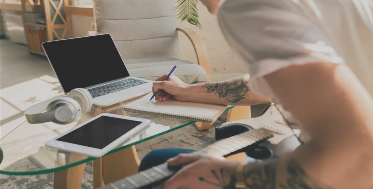 Moderne Lernumgebung für persönliche Entwicklung